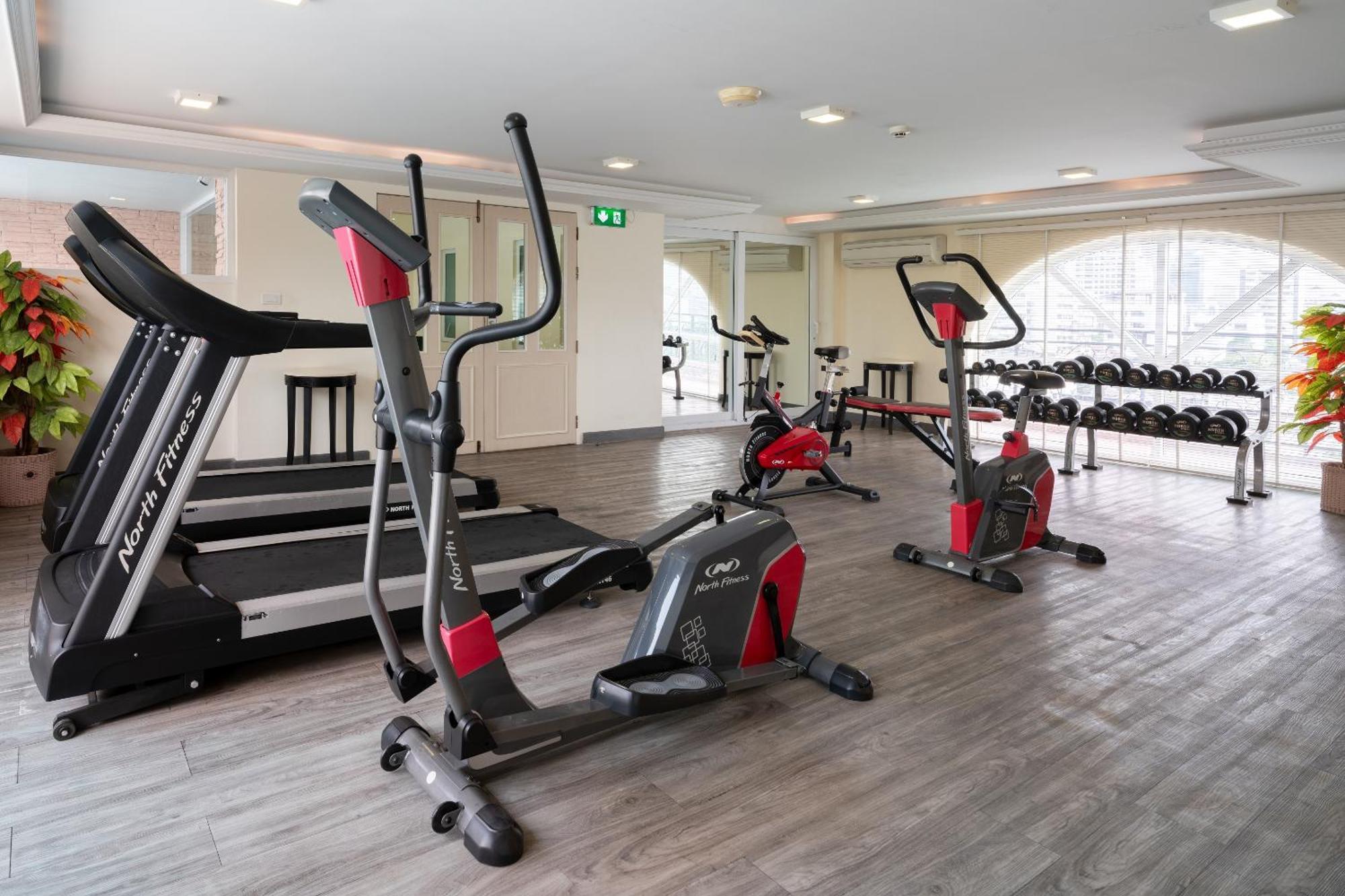 Syama Hana Executive Apartments Thonglor Bangkok Bagian luar foto